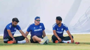 Arshdeep Singh Reveals Wrestling Matches with Bowling Coach Morne Morkel During India vs England Test Series