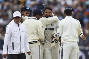 English Cricket Fan's Viral Anthem Honors Indian Pacer Akash Deep After Edgbaston Triumph