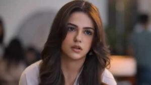Aneet Padda of 'Saiyaara' Fame to Headline Maneesh Sharma's Upcoming Romantic Drama
OR
'Saiyaara' Breakout Aneet Padda Lands Lead Role in Maneesh Sharma Romance, Set in Punjab